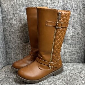 Stylish Brown Quilted Kids Boots